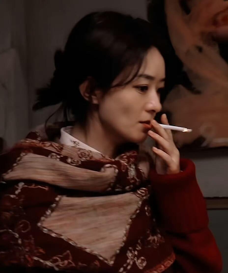 #赵丽颖[超话]# 赵丽颖 | 浴火之路不行啊李红樱太迷人了 怎么颖宝的每个角色
