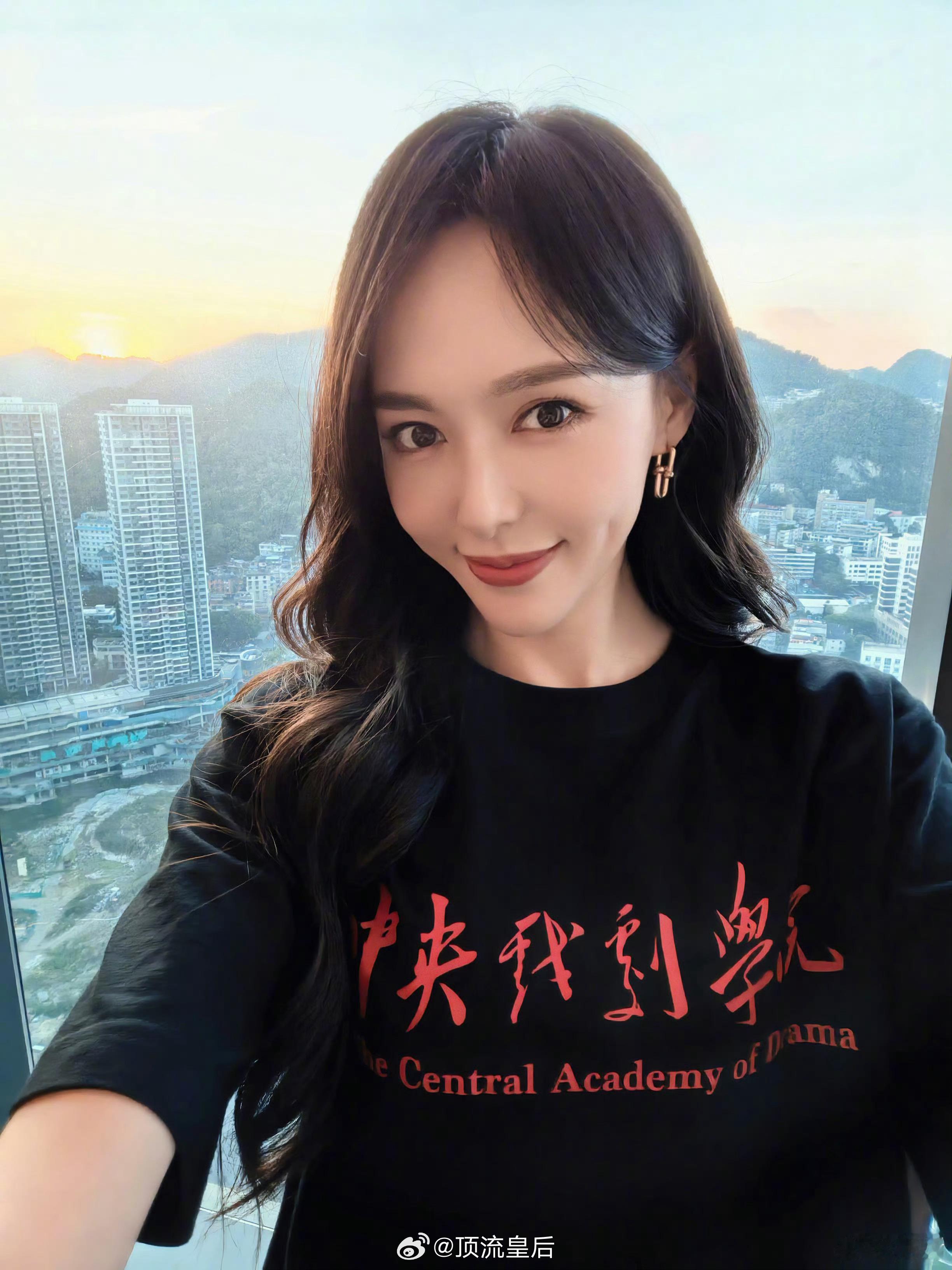 大家有感觉唐嫣凭借演技作品打了一个漂亮的翻身仗成为实力派演员了吗？以前提到唐嫣是