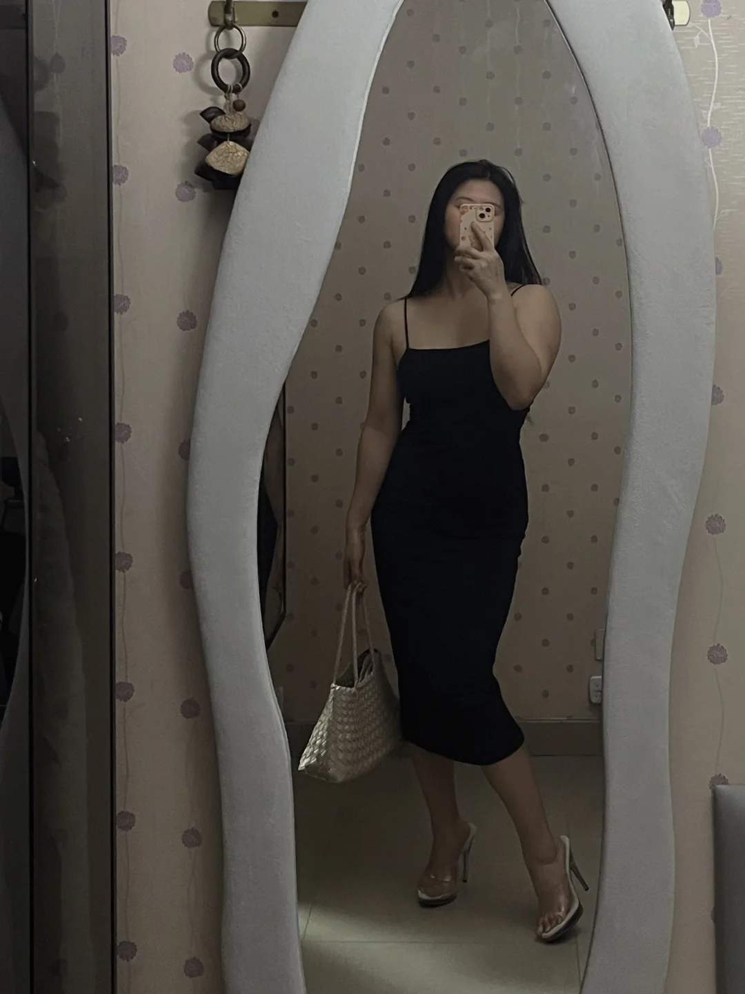 端午假期之肌肉女的包臀裙👗