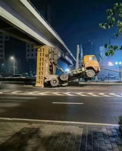 卡车能给桥墩做加强吗？？？ 海阔试车超话 ​​​