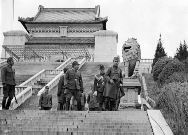 1939年4月1日，日本侵略者朝香宫鸠彦王在中日战争期间视察南京，是杀害中国人民