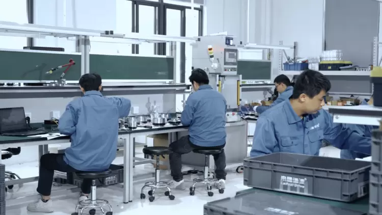 聚焦振动特性优化 校企联手破解机器人传动核心痛点