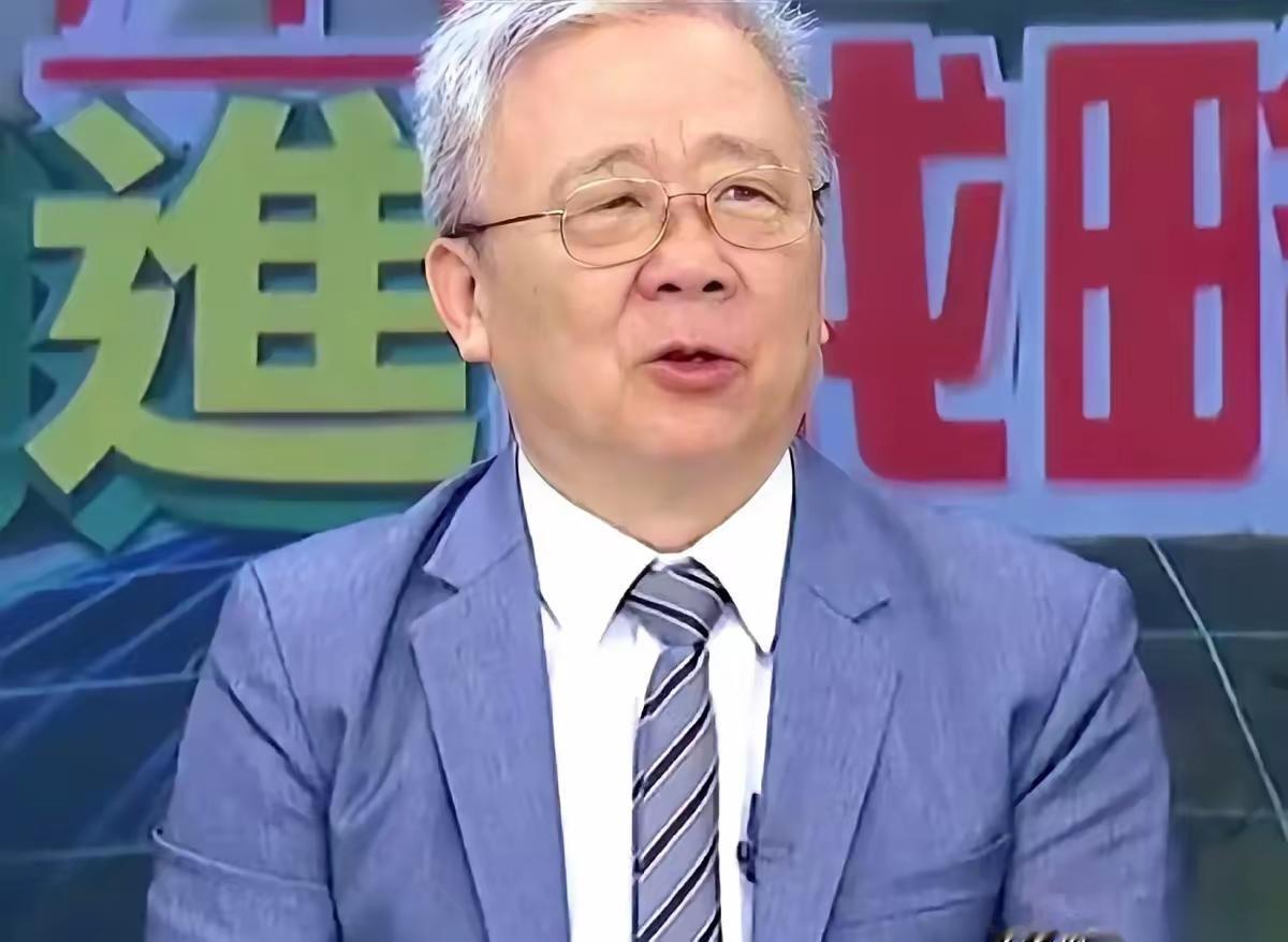 “如果中天还请他，旺旺的任何产品，我一颗都不会再买。”
一条针对电视评论员栗正杰