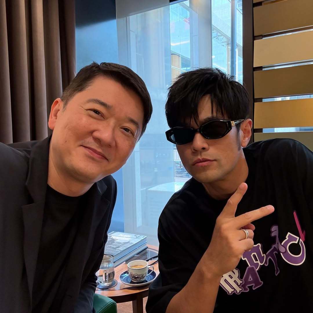 邱子杰&邱李茂琪 分享今日与 周杰伦&昆凌的合照 ​​​