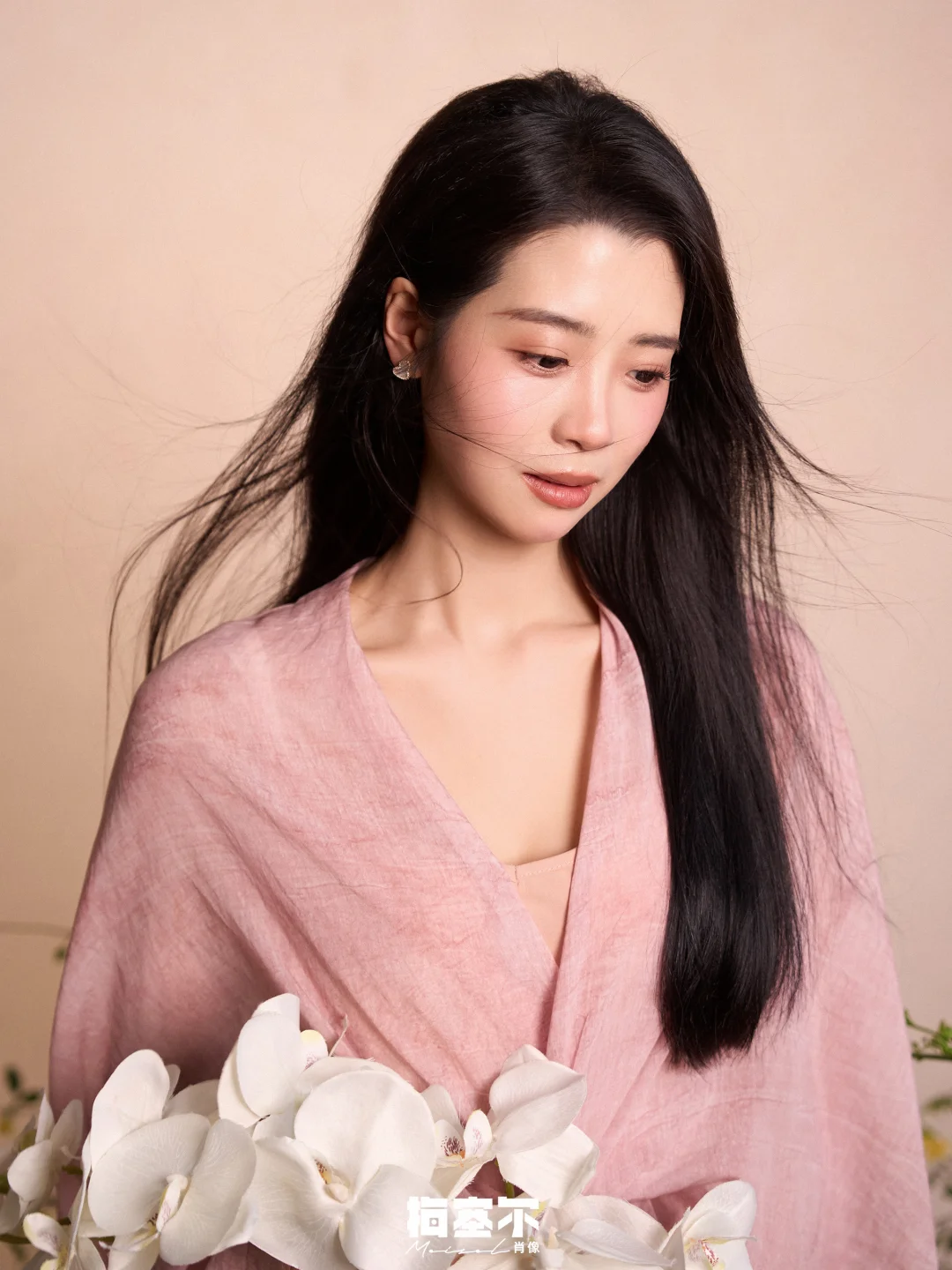 她说：“想给今年生日留个纪念”