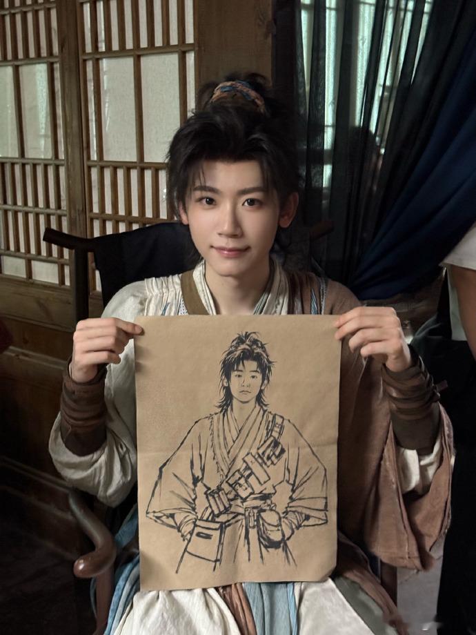 李卿特别出演刺棠惊喜官宣！李卿特别出演刺棠，期待他解锁全新人物，看看刺棠藏着怎样