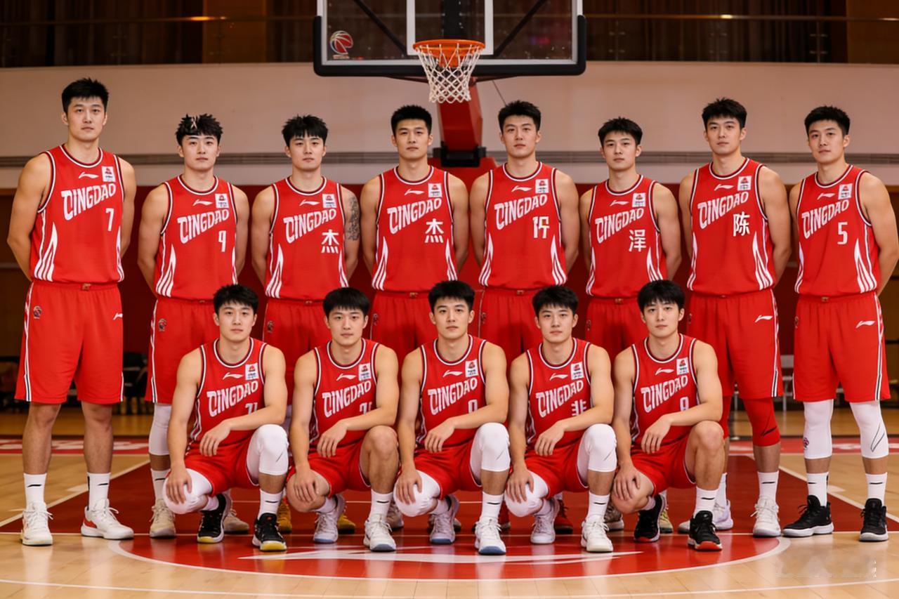 假如广东宏远通过挖掘新人，不做乱七八糟的交易，保留这样的阵容：周鹏，赵睿，徐杰，