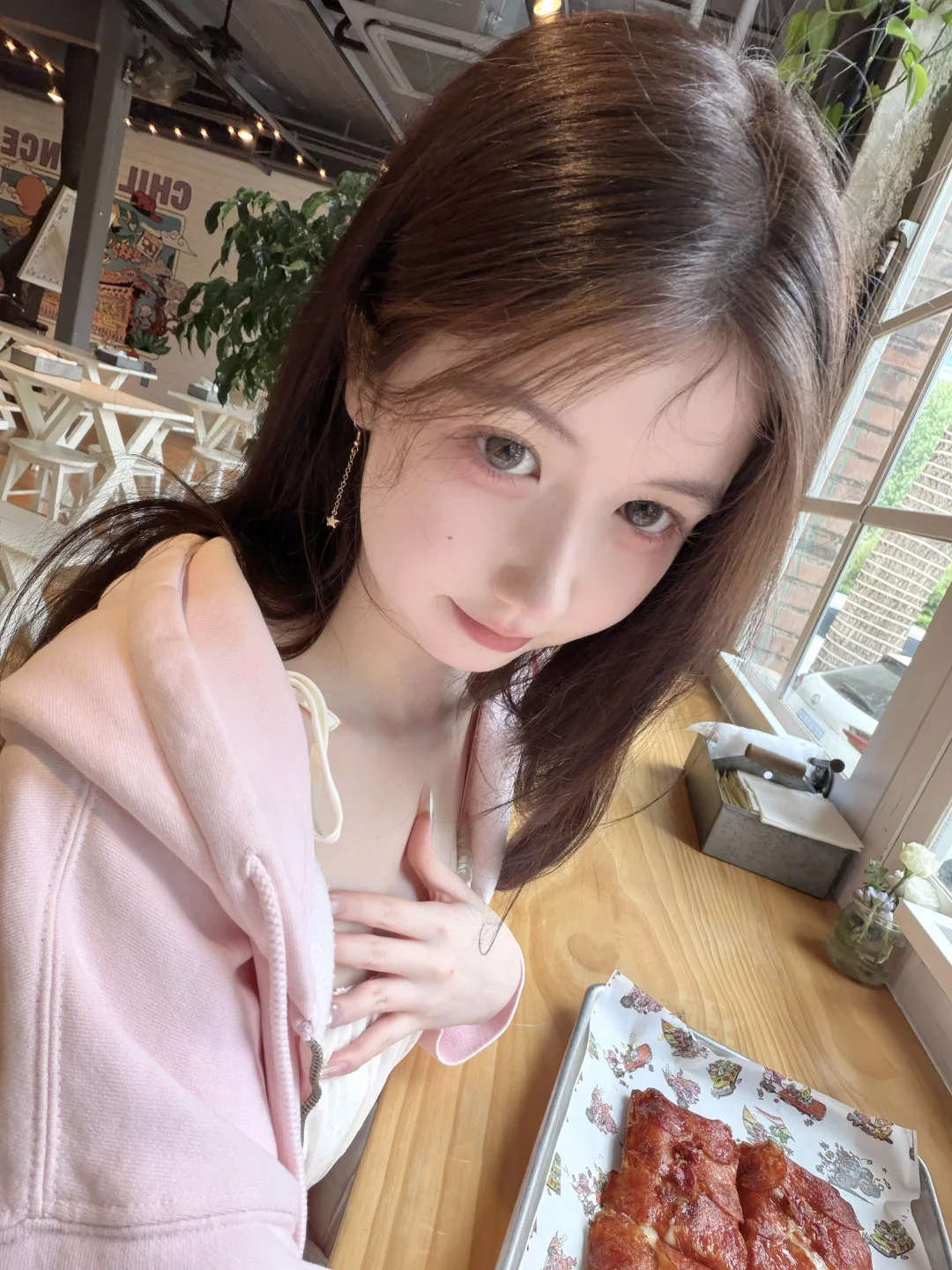 /ᐠ˶˃ ꇴ ˂˶ ྀིﾏ
