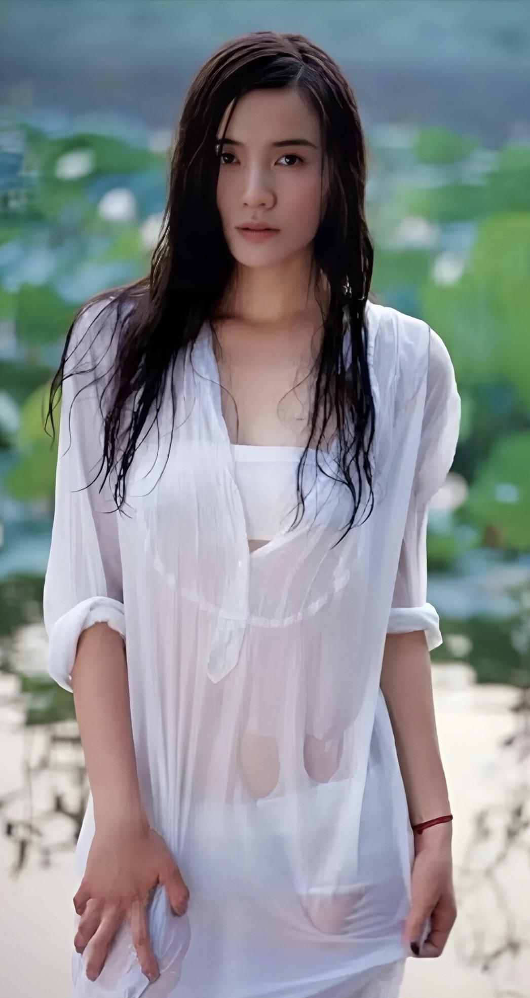 宋佳 湿身