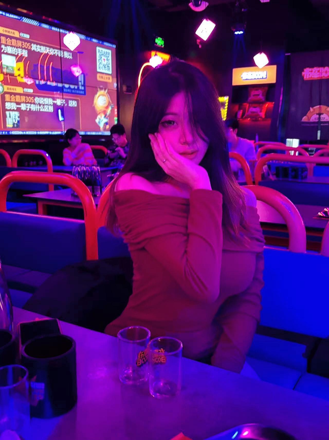 宝宝别看文案 看我