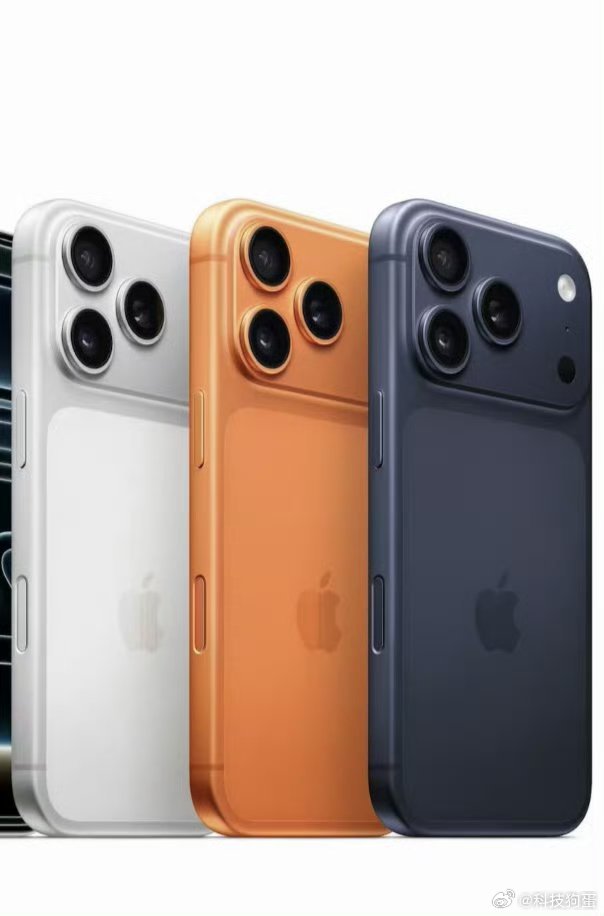 卢伟冰大赞iPhone17系列不得不说今年是手机设计大年，但是吧，狗蛋觉得iPh