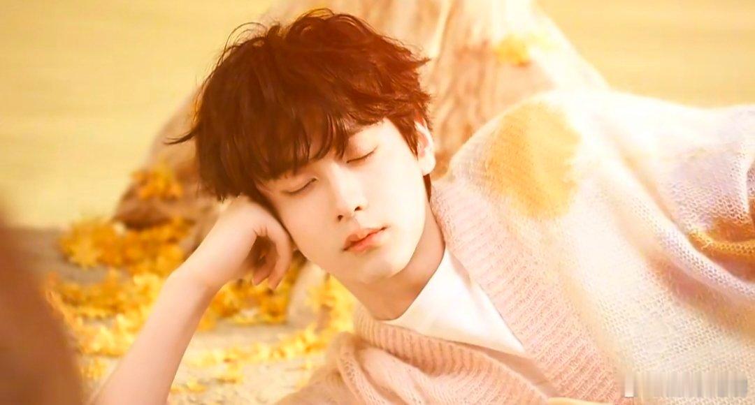 🍁秋与落日🌇 