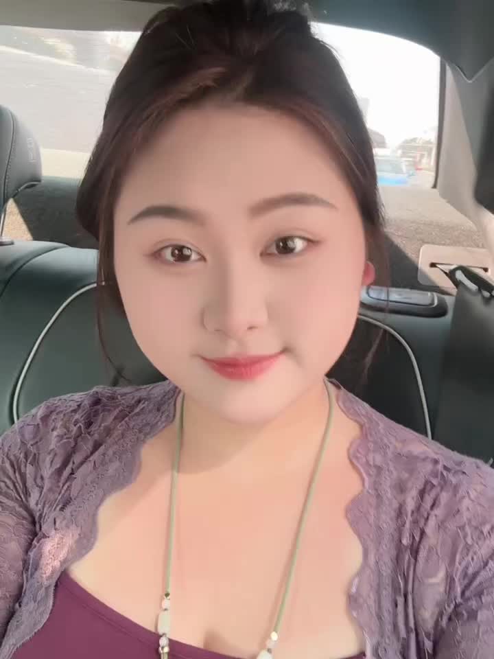 她在 胜过万个泛泛之交