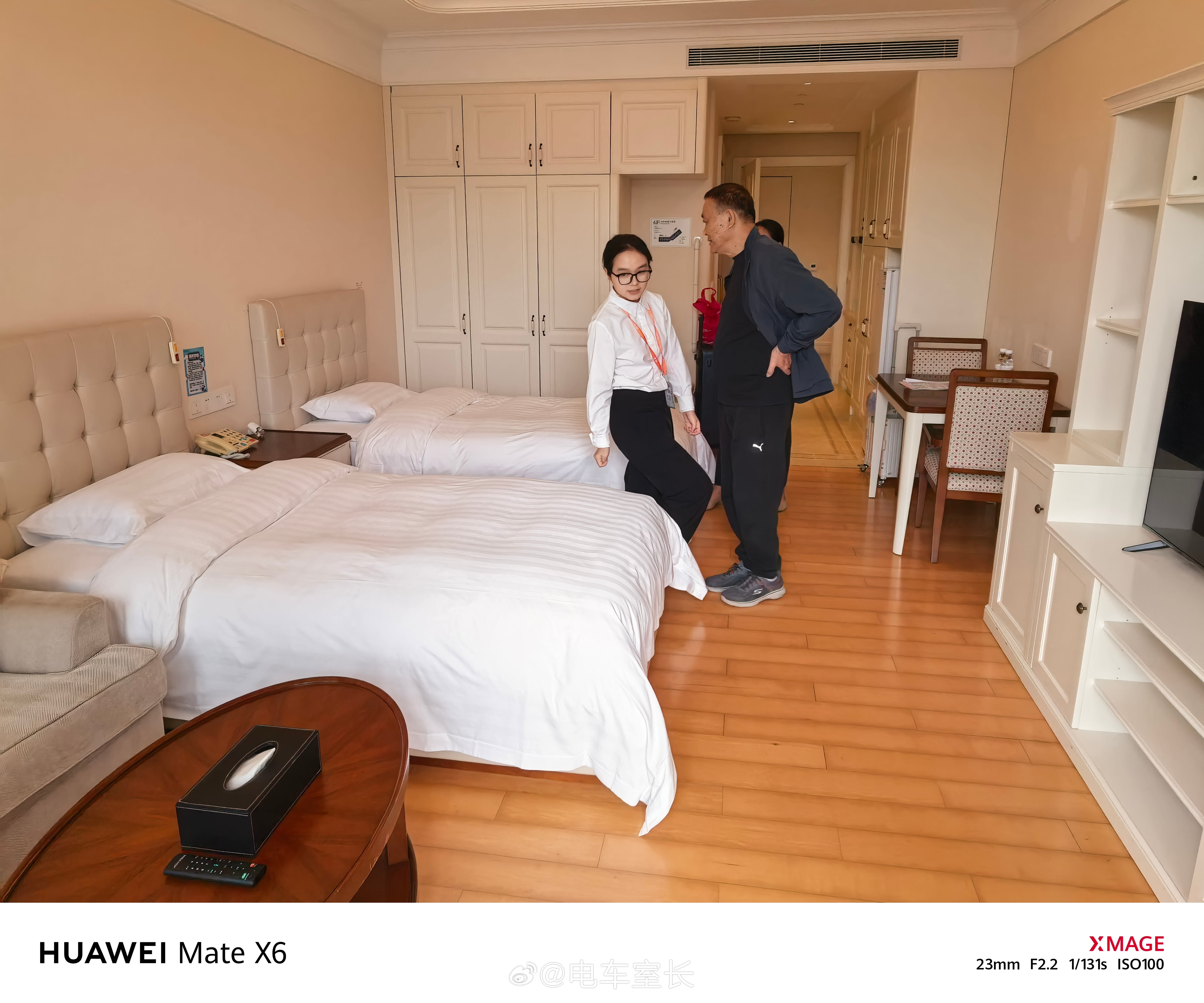 老爸最近身体状态一般，想要独自修养，但是老家的医疗条件很差，我也不想他离家太远，