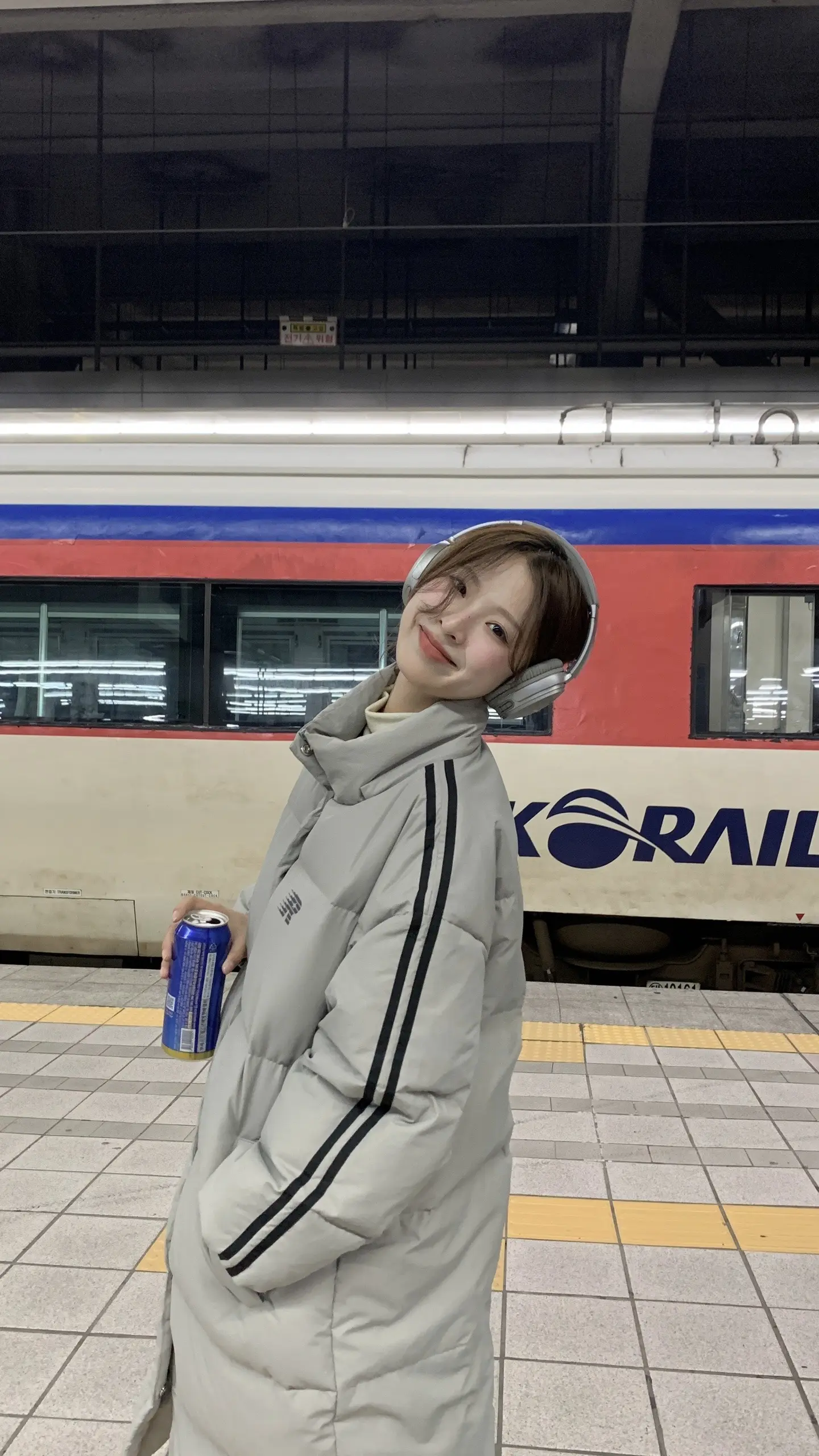 女高下课后🎧。