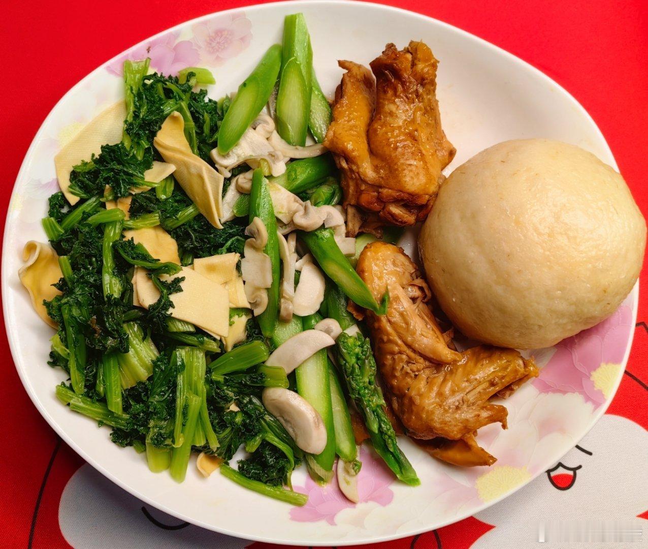 #这个问题吃什么# 午餐：燕麦牛奶馒头（小麦粉500个，完整大燕麦片100个，牛