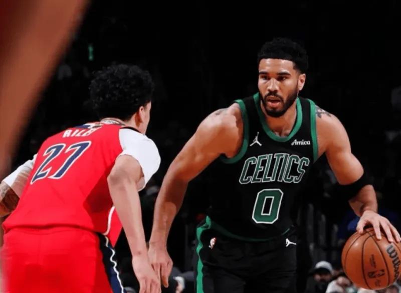 塔图姆王者归来的一场球！
凯尔特人vs奇才！
111-100
绿军全方位碾压，吊