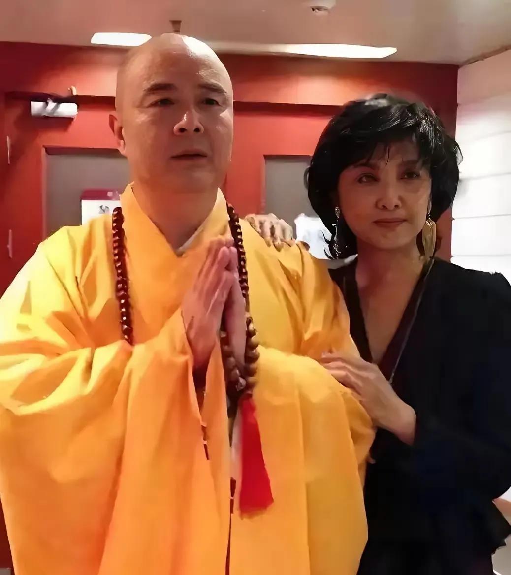 二十多年后再相聚，朱琳一声“御弟哥哥”令在座的嘉宾泪流满面，在看徐少华老师已成泪