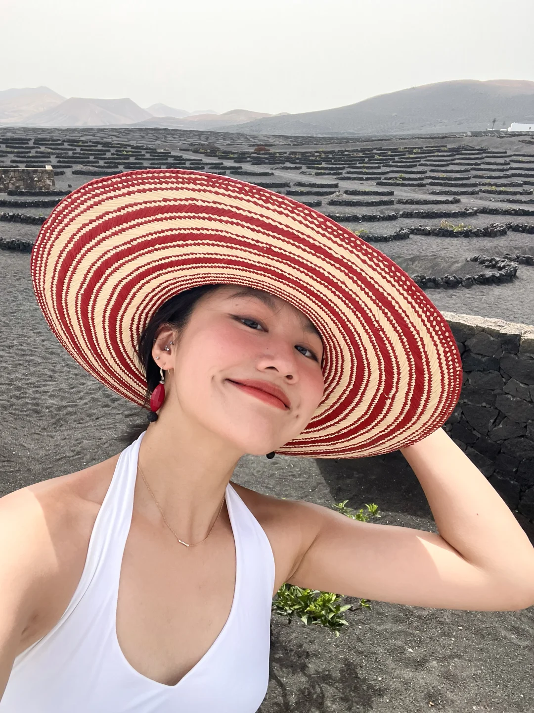 走进了黑色的世界角落