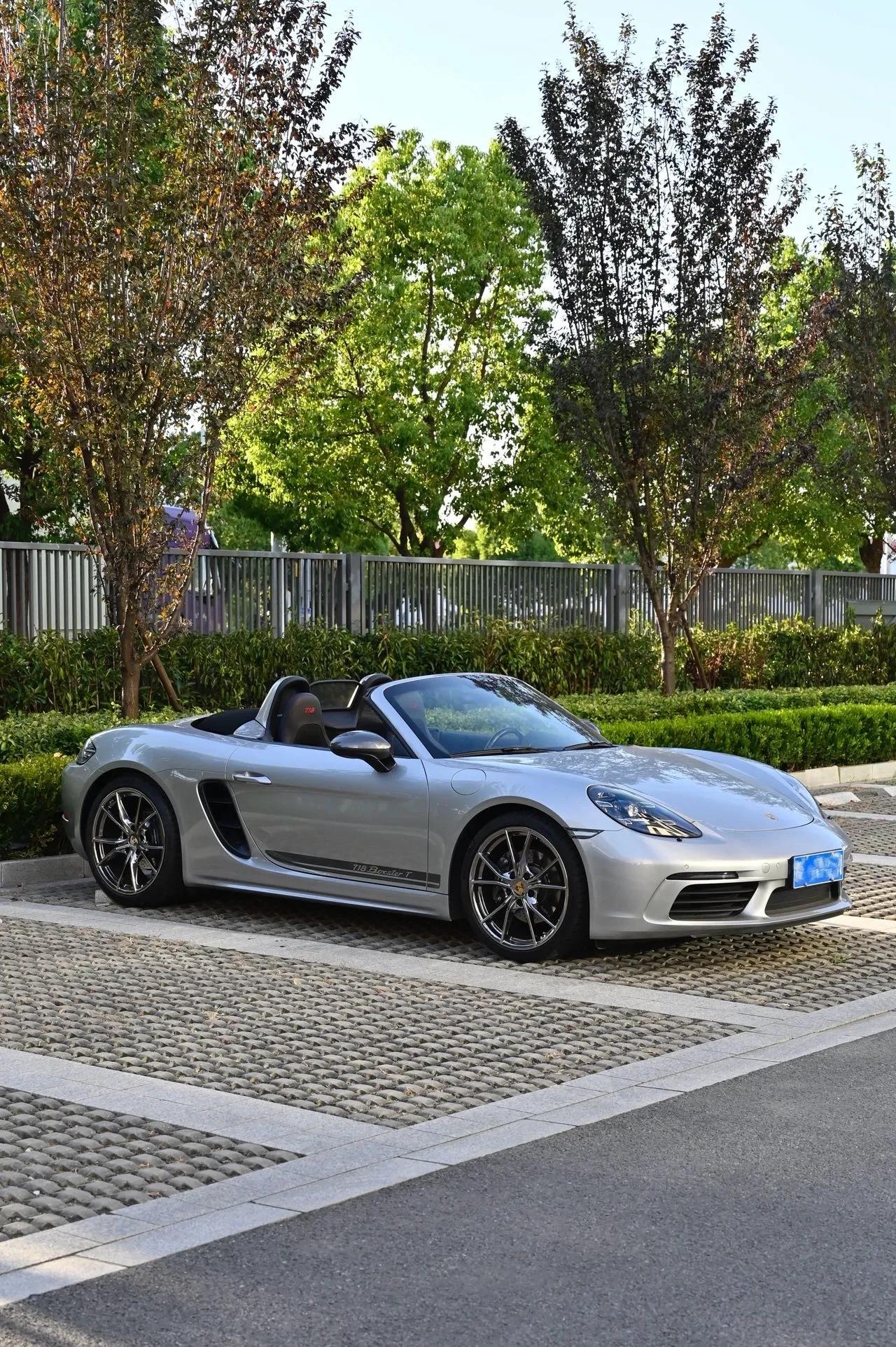 这台718 T已经名花有主，望周知！
满血版 300匹马力的高功率718 T，G