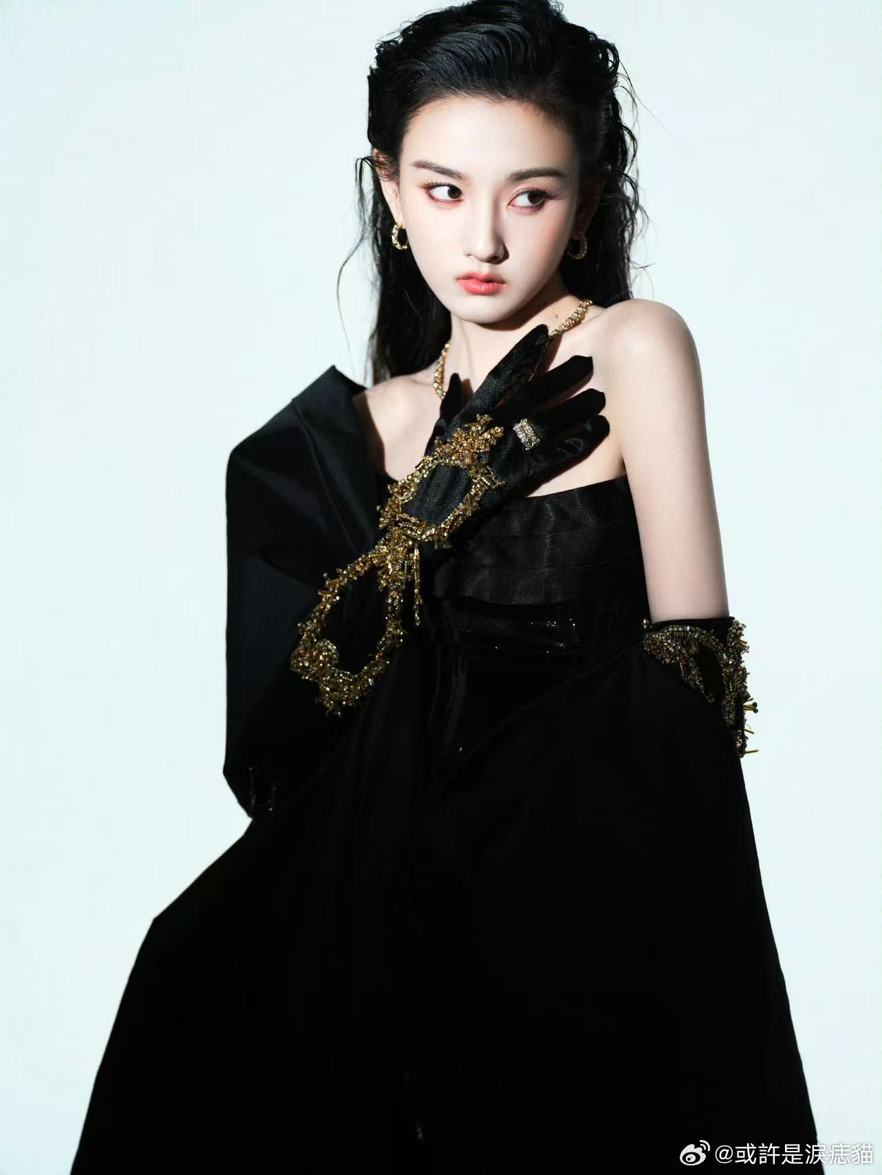 容祖儿宋祖儿礼物撞了刘昊然懵了双祖儿的默契真的让人惊喜，刘昊然的反应也是一绝！期