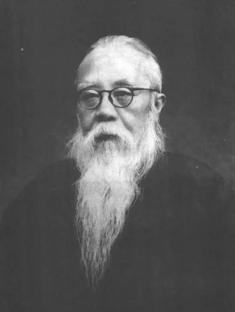 1901年，19岁的马一浮丧妻，他发誓不再续娶，岳父同情他，便问他：“我三女儿酷