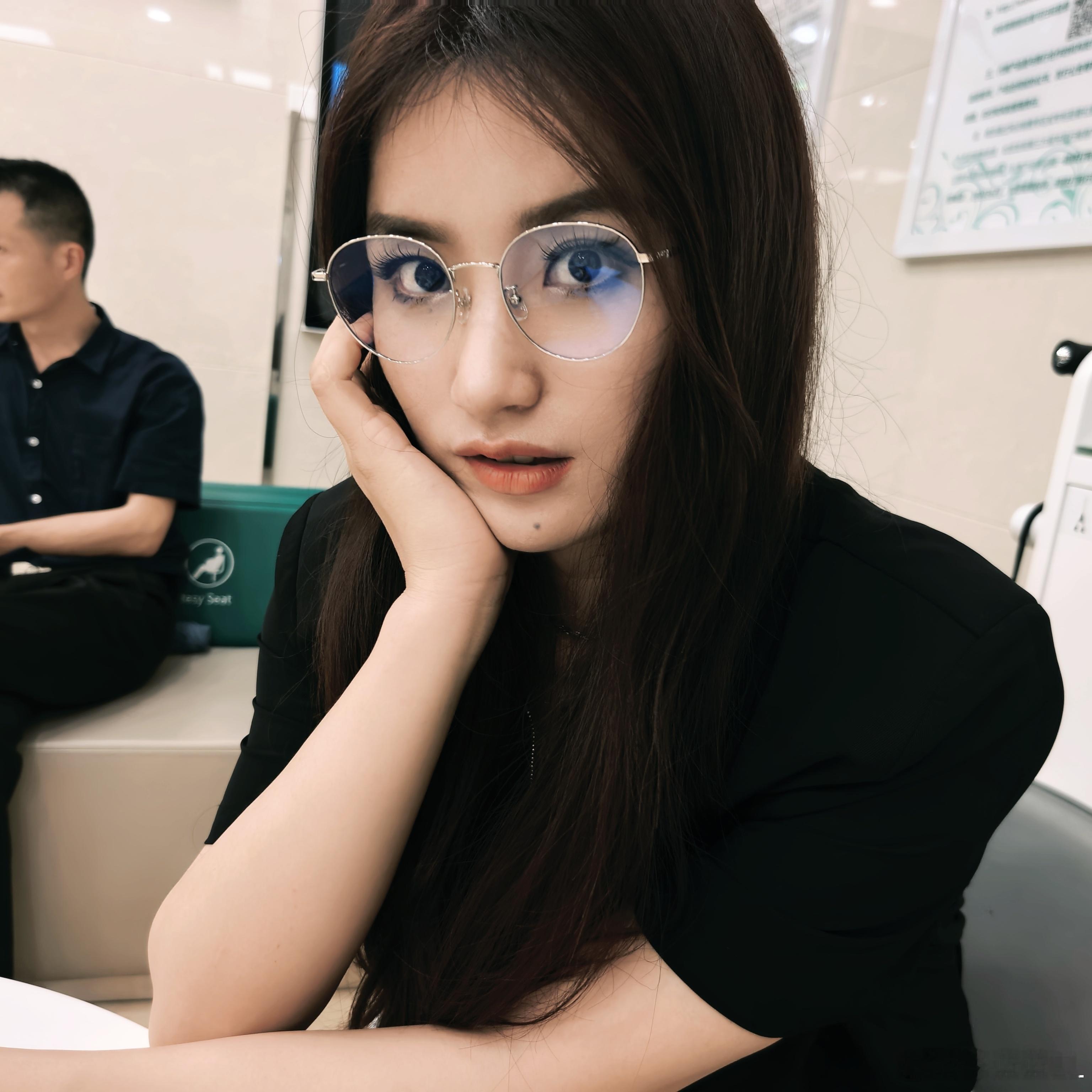 女子27万存款差2天到期执意要取27岁小伙取98万装修房子银行报警取14万给孩子