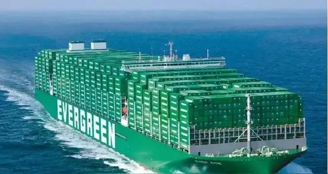 中国政府应该对长荣海运进行严厉制裁，前次是撤下了中国国旗，后又多次帮助美国政府偷