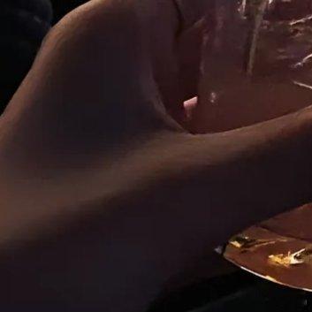 有些人的离开，是从删除微信开始的吗？不是。是从那天你发了一条朋友圈，TA没有点赞