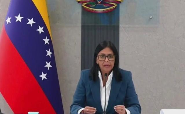 委内瑞拉副总统罗德里格斯绝对算是个“铁娘子”，1月3日-4日，在马杜罗“被掳”之