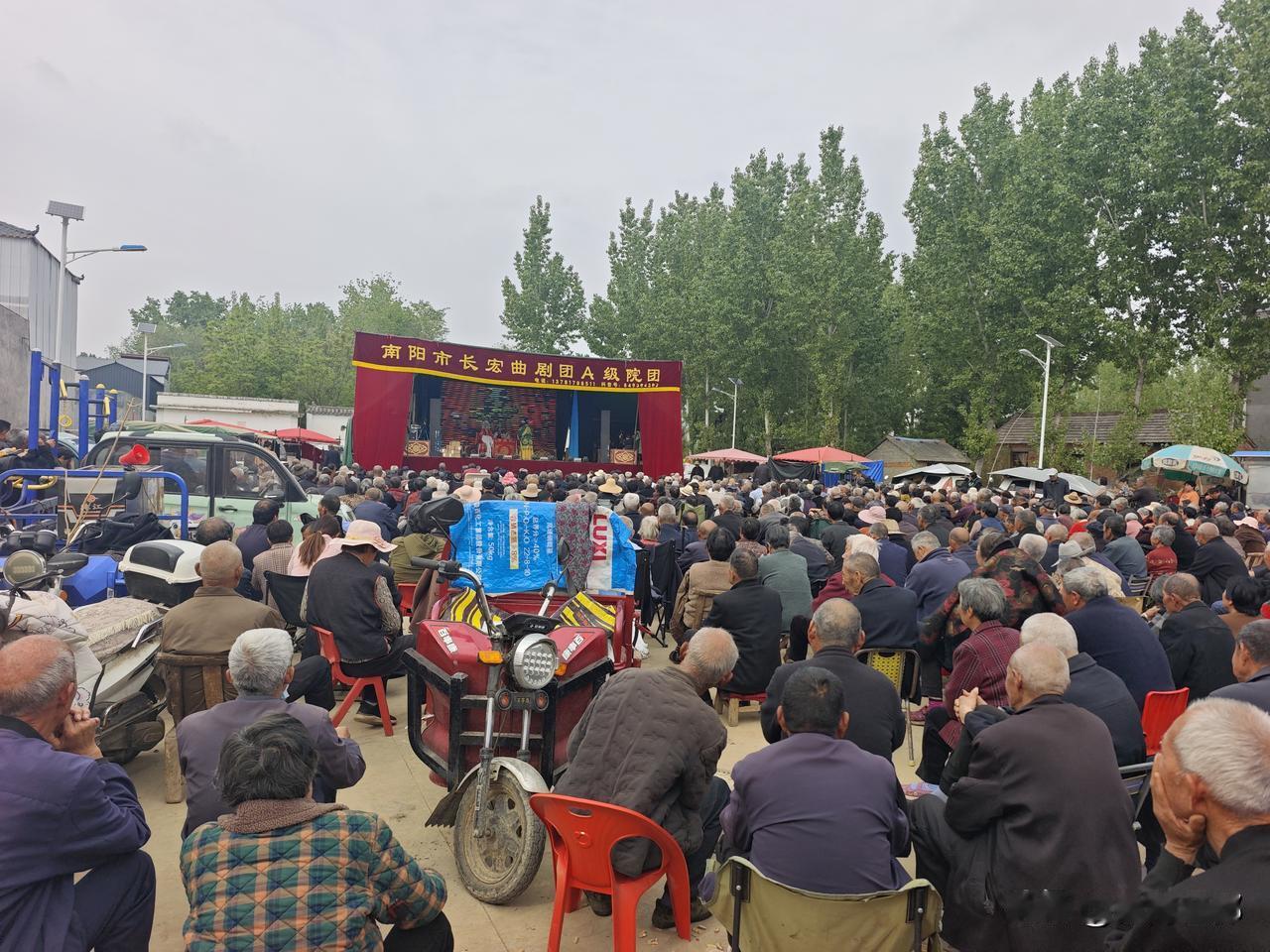 赶会的时候为啥东西那么贵？今天我来给大家说说主要原因吧。
    赶会的时候主要