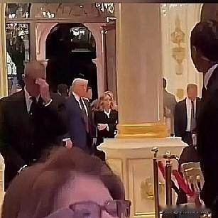 美国总是自诩为“民主自由”的国家，然而在枪支泛滥的现实面前，这所谓的“民主自由”