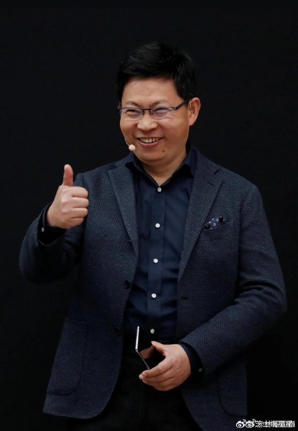 鸿蒙成为中国第二大智能手机系统余承东称鸿蒙迈向Agent时代早在行业萌芽阶段便率