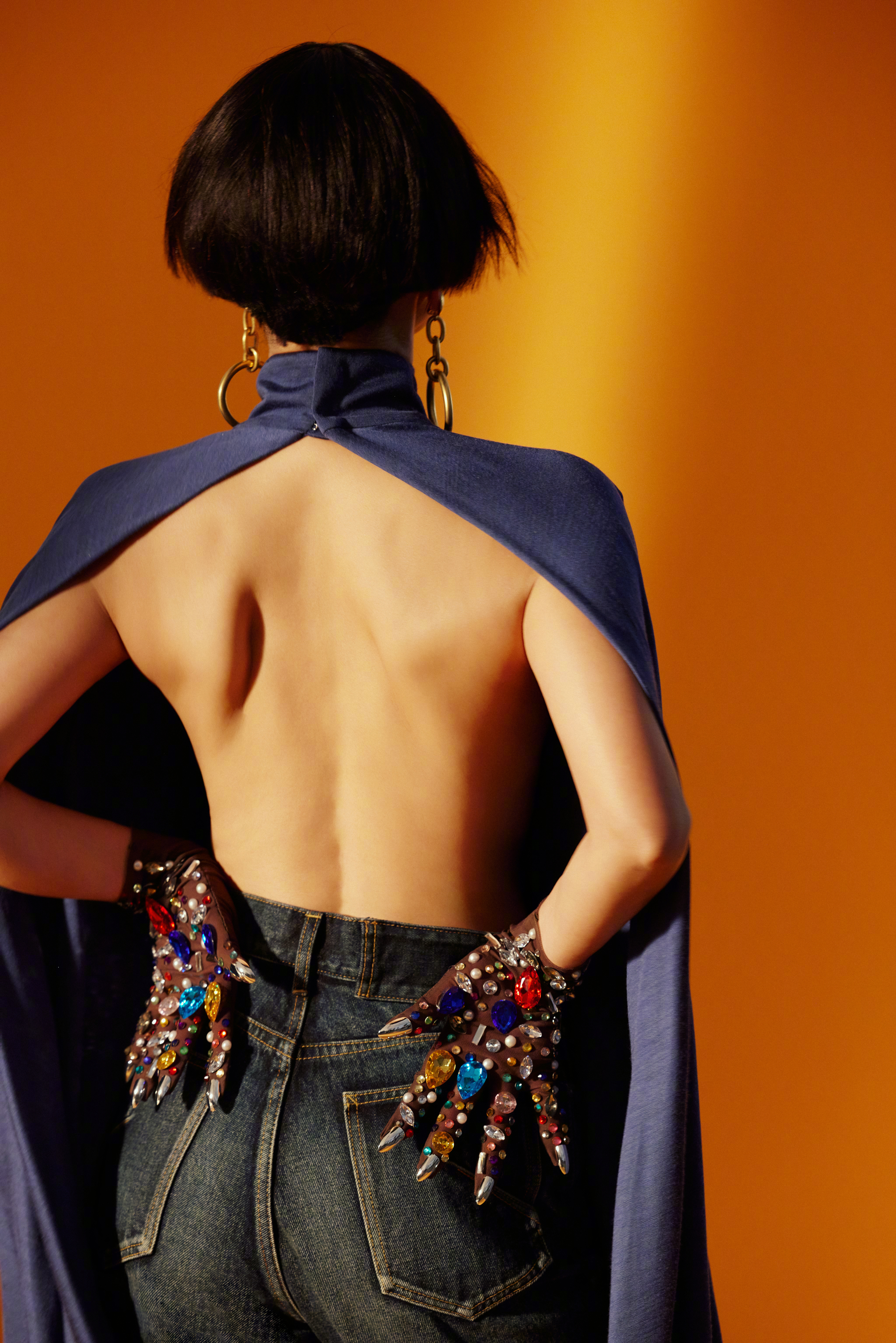 周迅Wallpaper中文版三月刊封面 