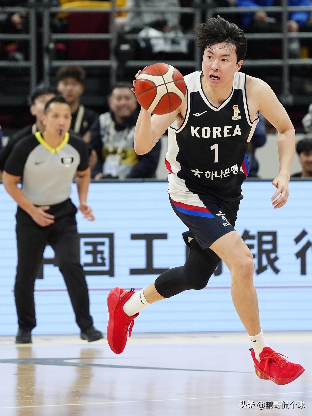 中国男篮76比80主场输韩国一点都不冤，该总结的地方太多了，跟夏天打亚洲杯的球队