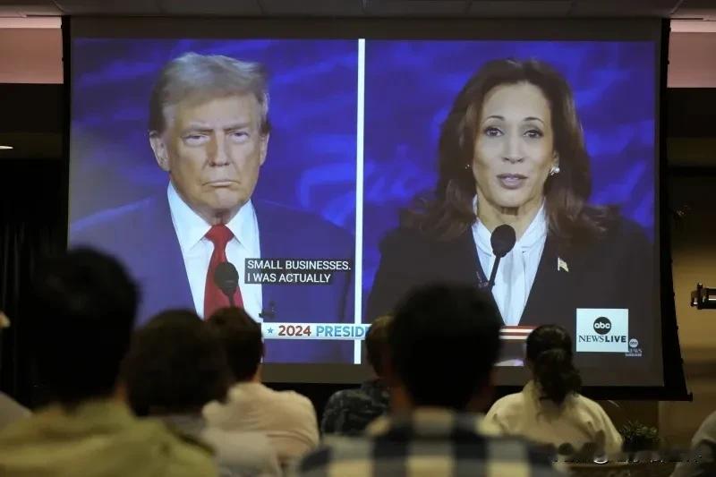 美国总统大选进入倒计时！NBC 最终民调支持率持平
华盛顿时间11月3日上午，美
