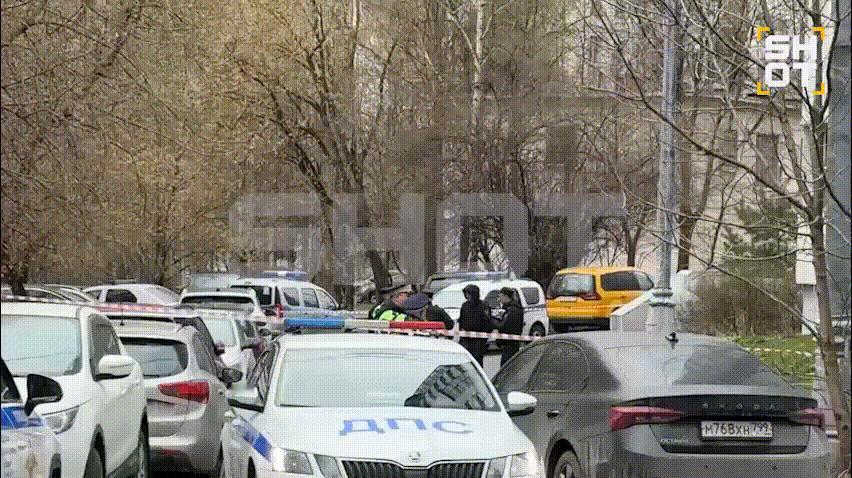 据SHOT消息，莫斯科一名35岁女子涅莉亚从16层公寓坠亡，其家中被发现有血迹。