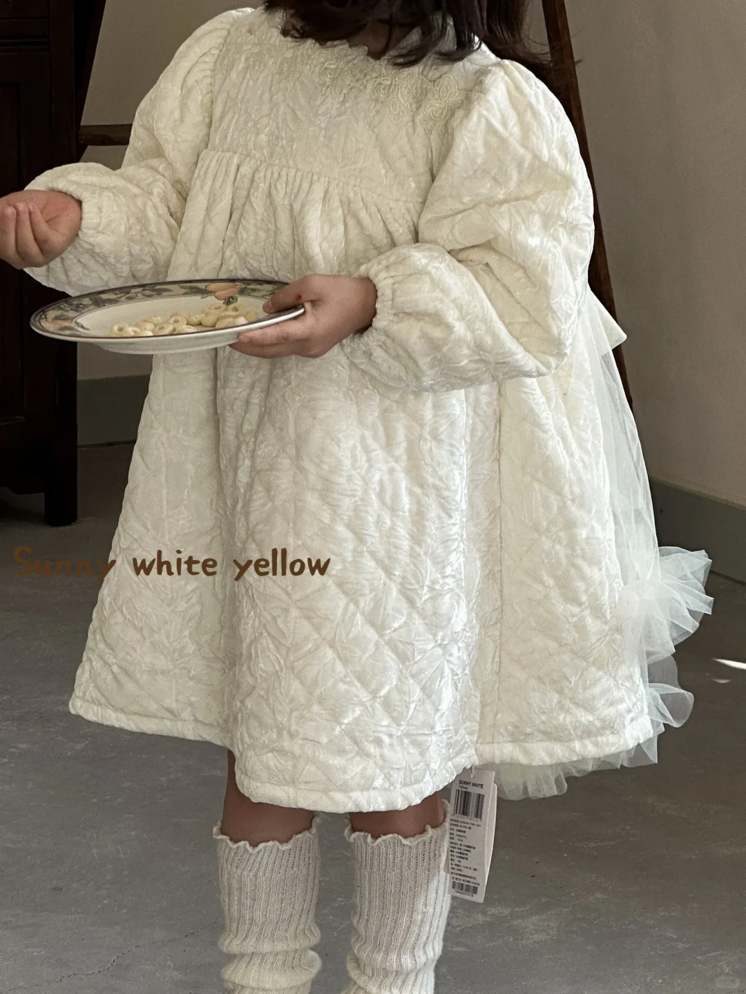 Sunny white