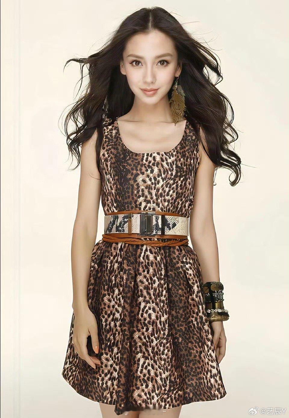 angelababy [兔子]杨颖 你的笑容是我最喜欢的，因为它能带给我力量。​