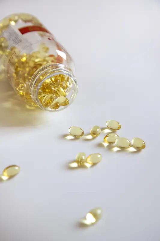 明星代言的保健品，真的可信吗？我觉得得打个问号。就拿某明星代言的一款号称能快速减