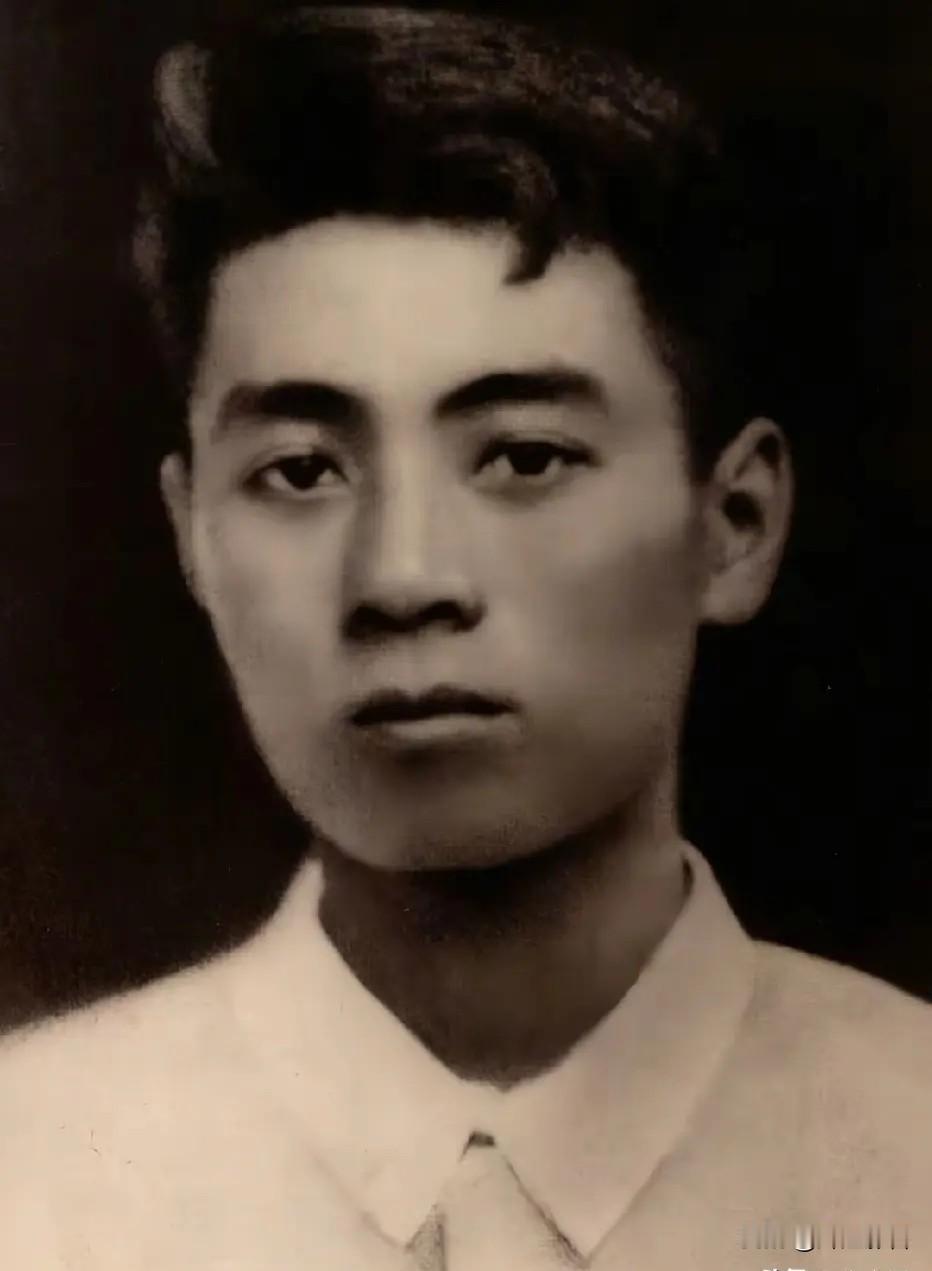 🌺🙏敬爱的周总理，致敬您的心怀家国，传承您的报国初心！“为中华之崛起而读书，
