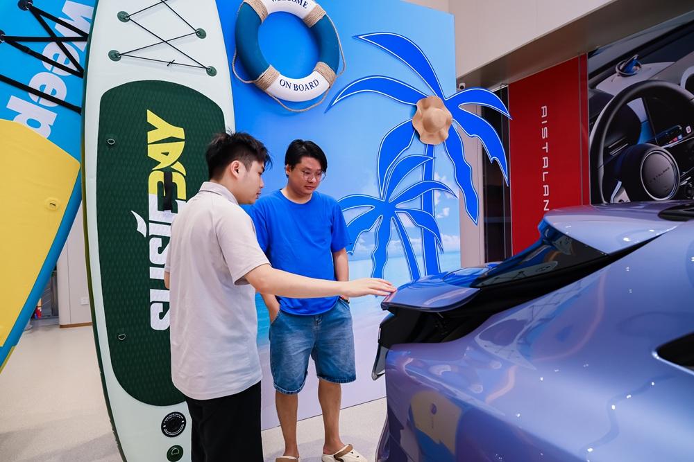 启境百店开业庆典启幕，双业态布局覆盖全国90城300家门店
6月21日，启境百店