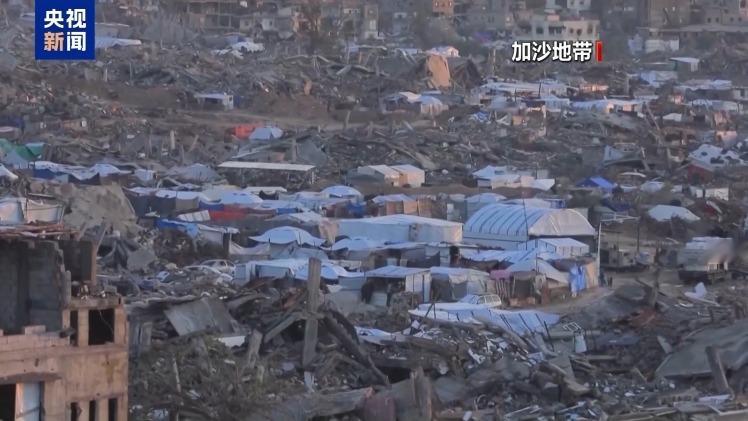 【2025以军向加沙投了11.2万吨爆炸物，人道局势持续恶化】当地时间12月31