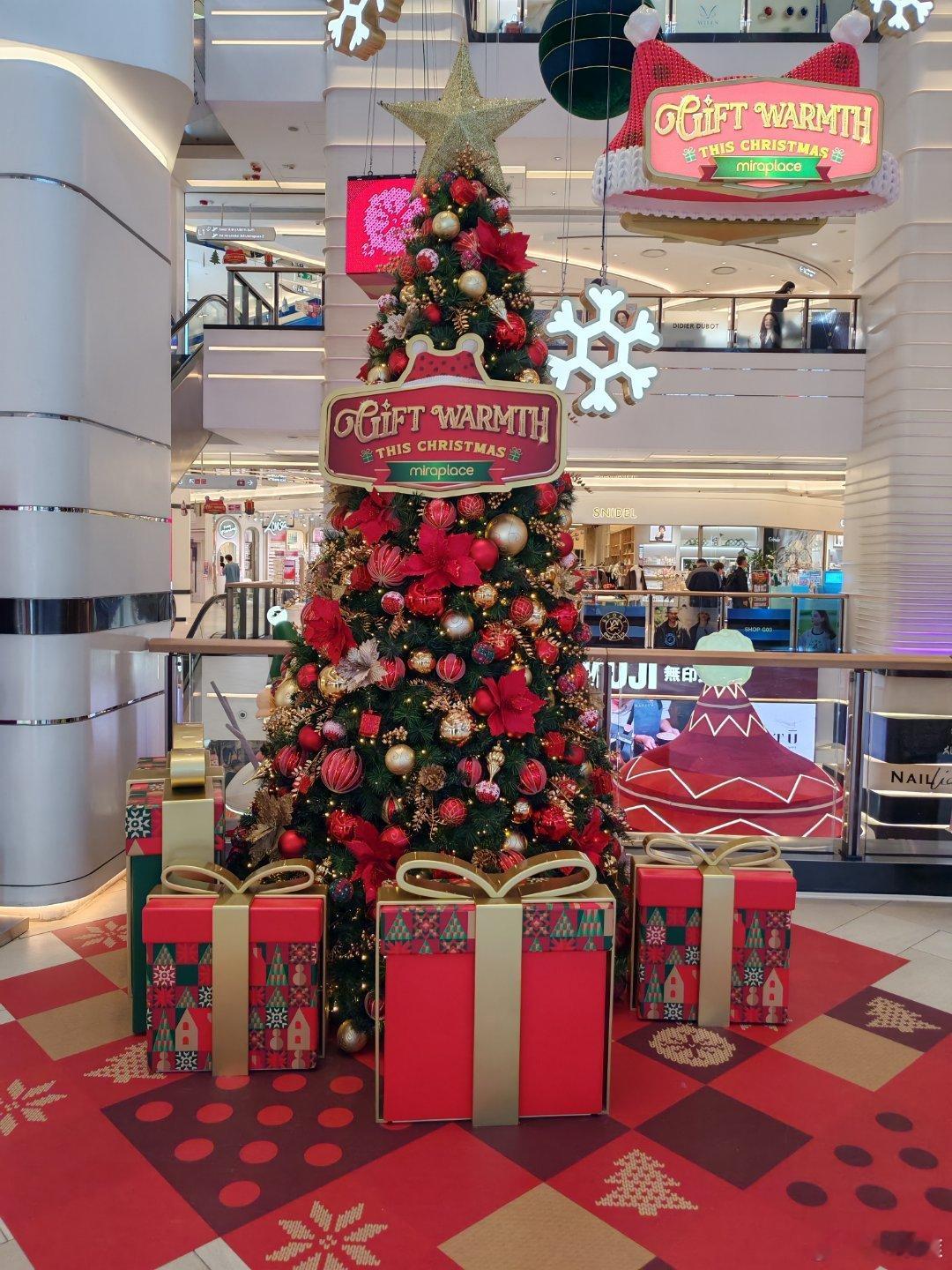 今天感恩节，圣诞快来了！ 香港·美丽华广场