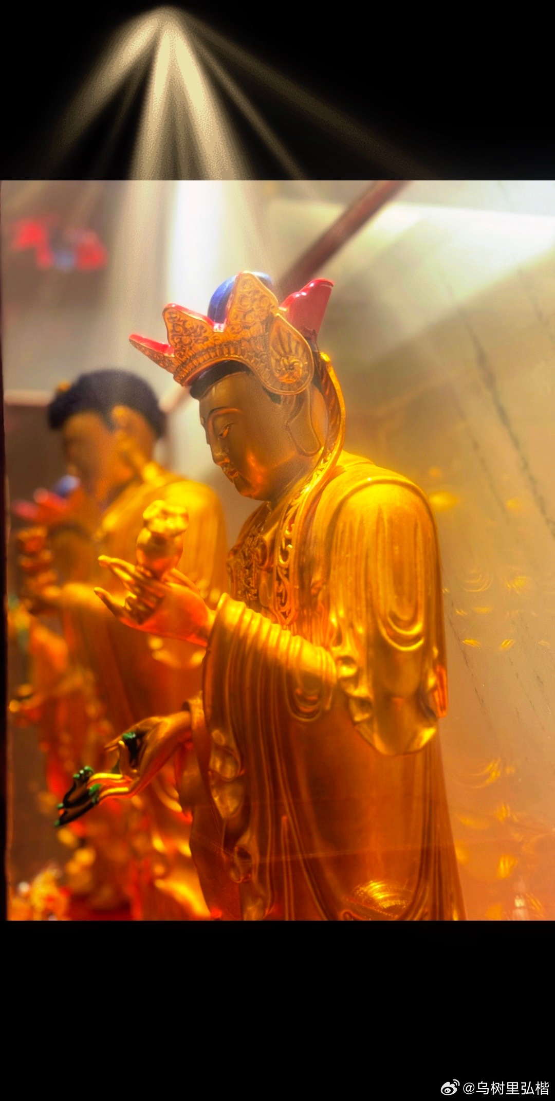 很多人以为，心性觉醒之后，往后便是一路光明，心中再无迷茫困顿。 走过一段修心之路