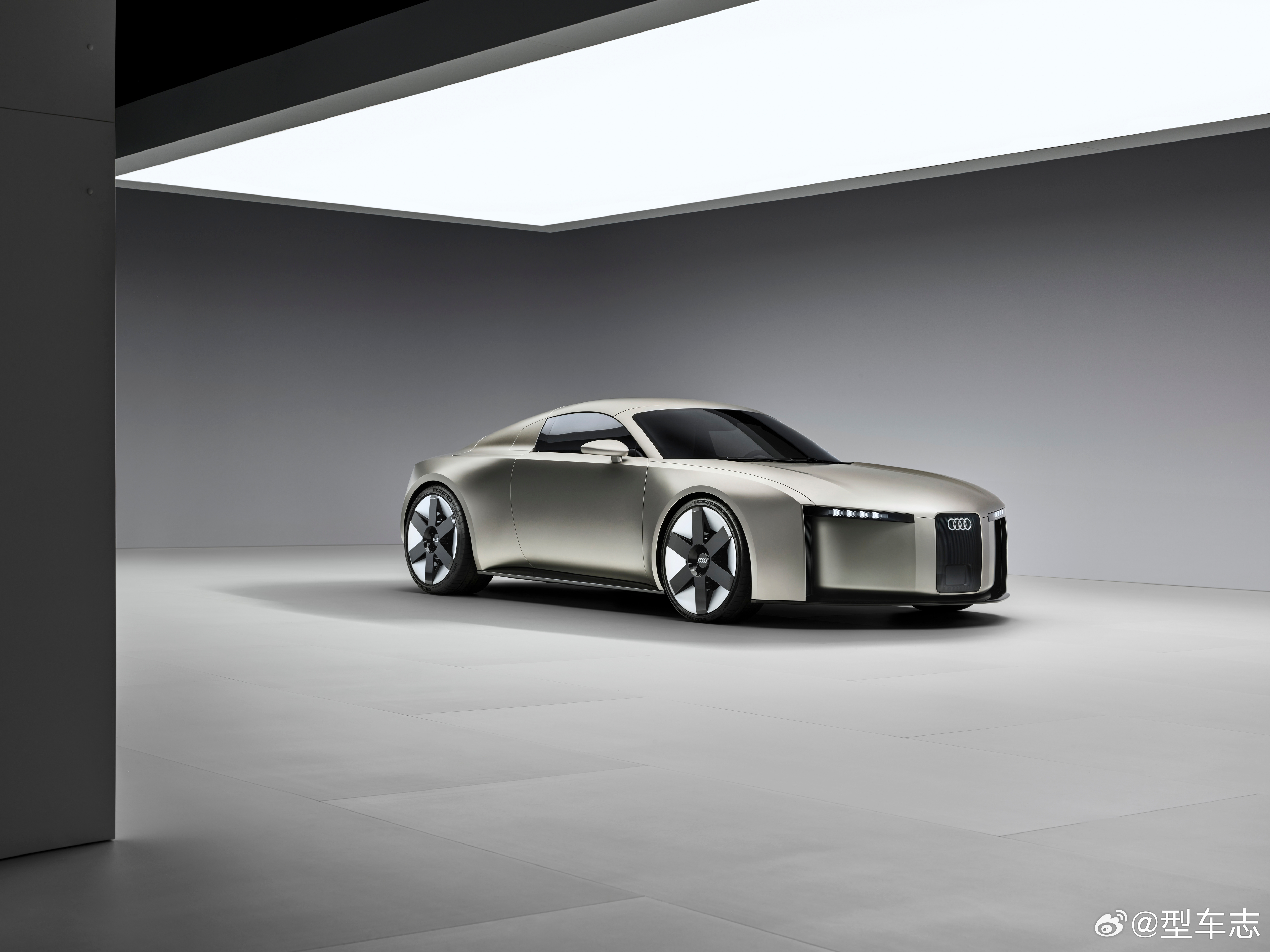 新奥迪设计首发 Concept C 的背后，其实能清晰看到奥迪近百年的设计脉络：
