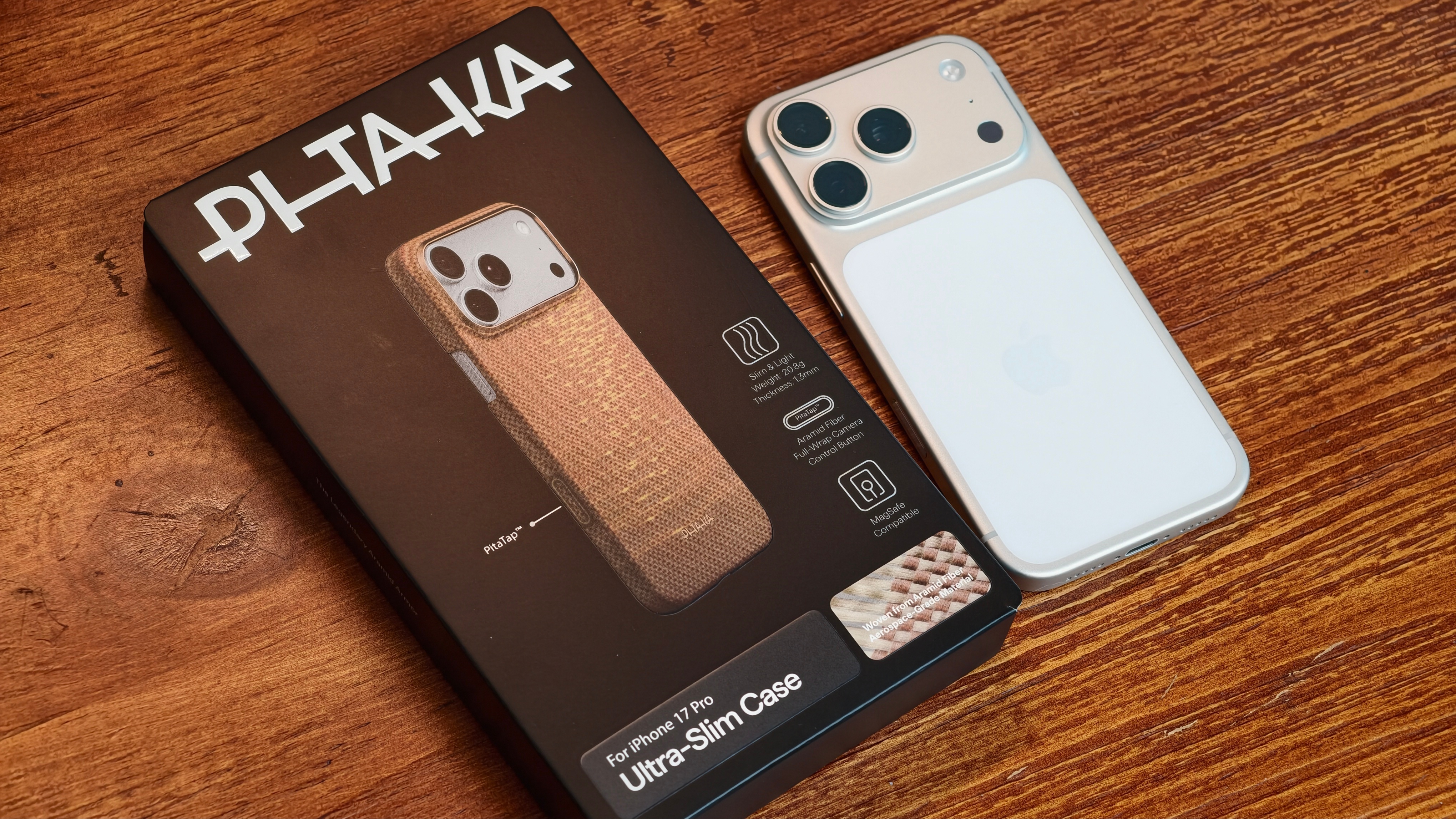 PITAKA浮光跃金 For iPhone 17 Pro不是经典款不好看，而是新