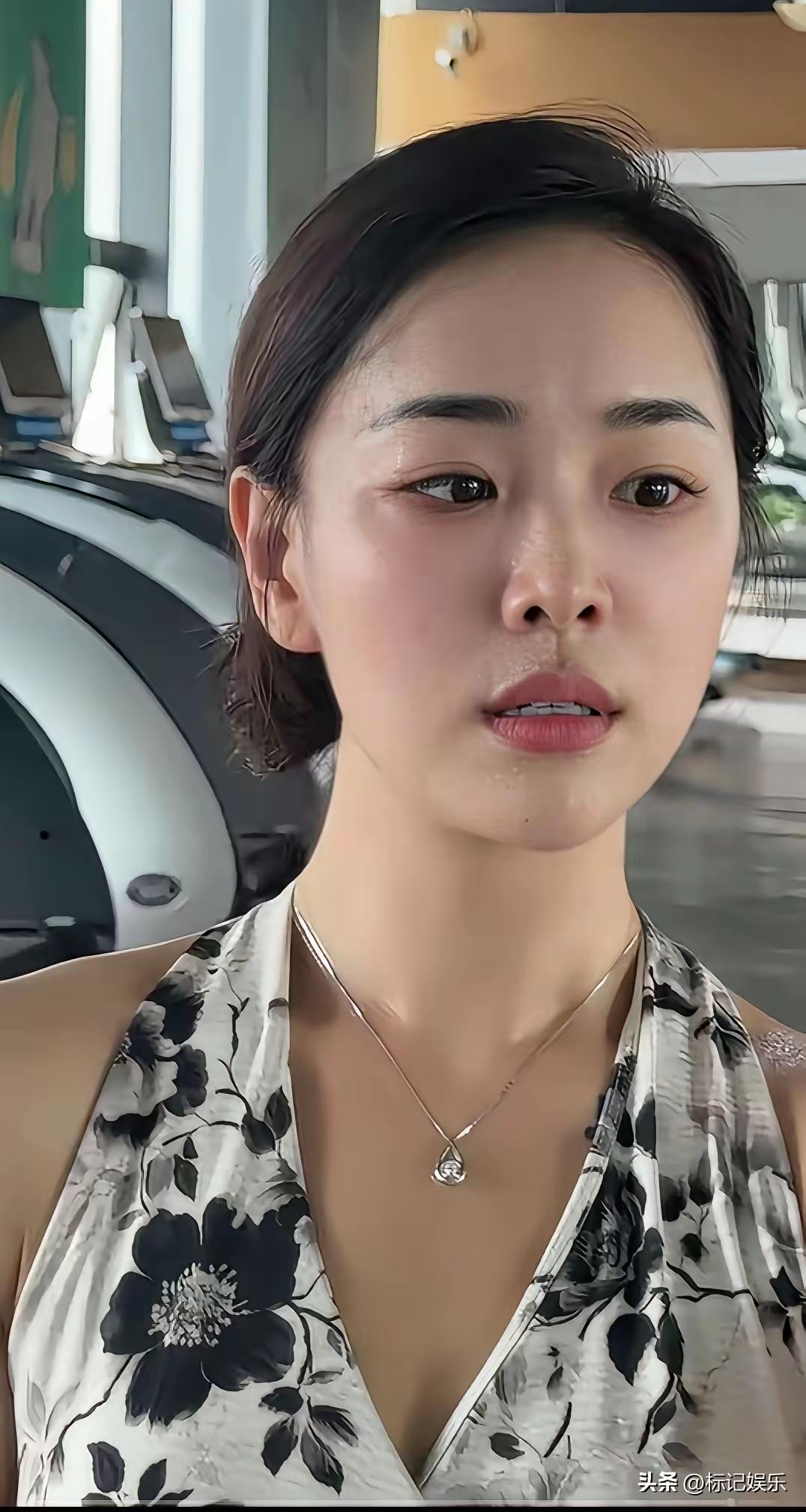 这是哪位明星？非常漂亮