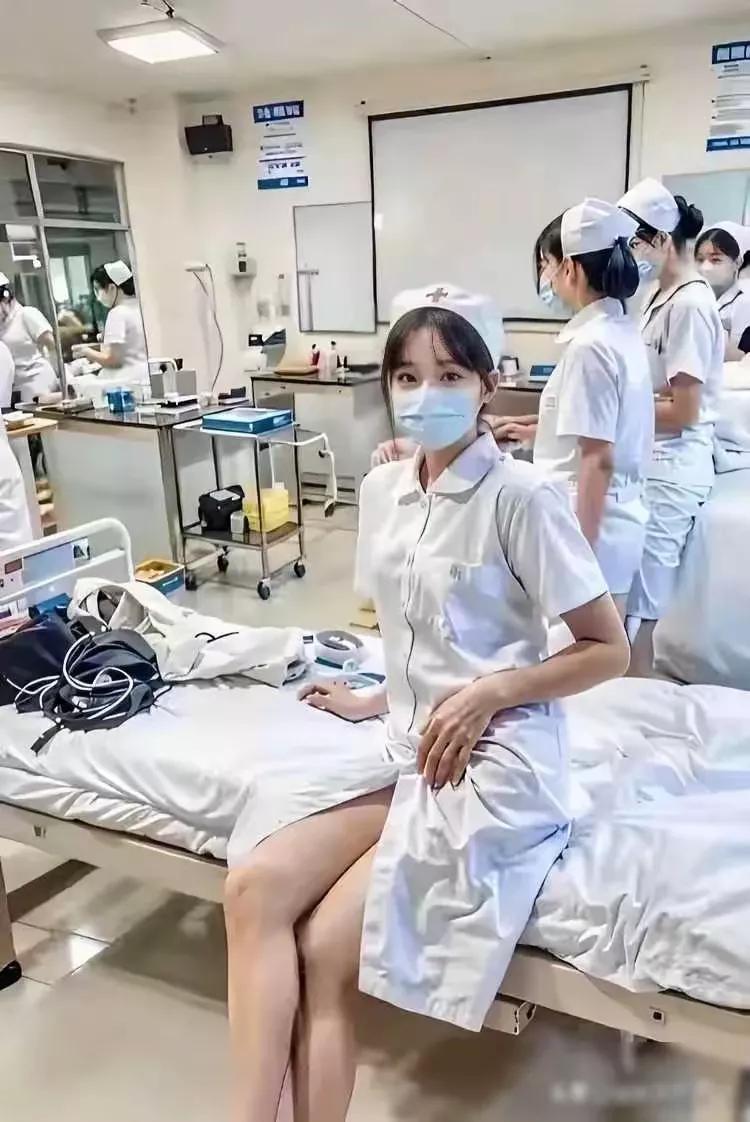 果然被我猜中了，日本人得胃癌的人非常多。

刚才刷到一条日本劳动厚生省发布的统计