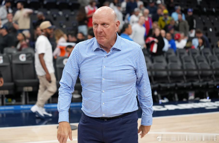 快船随队记者Law Murray撰文谈及球队现状。该记者写道：“如果快船队在周六